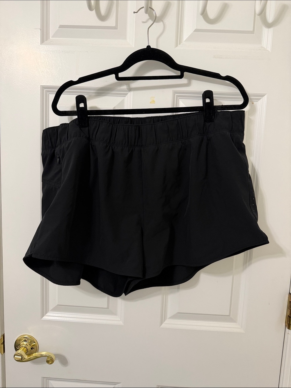 Old Navy Black Quick Dry Athletic Shorts with Elastic Waistband XXL